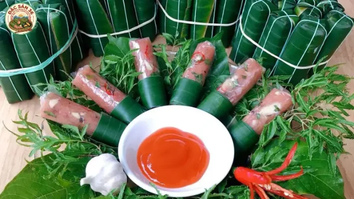 Combo 20 cây nem chua Thanh Hóa chính gốc